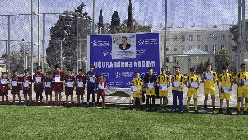 Məktəblilər arasında minifutbol turniri baş tutub