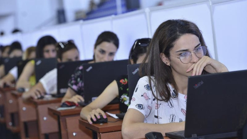 Müəllimlər üçün ixtisasartırma təlimləri başlayır