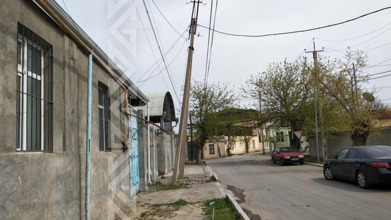 Elektrik dirəyinin aşma təhlükəsi var