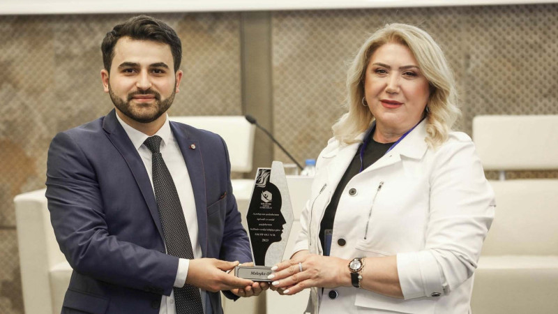 Pərvin Kərimzadə və Gəncə Regional Qadın Mərkəzinin rəhbəri təltif olunublar