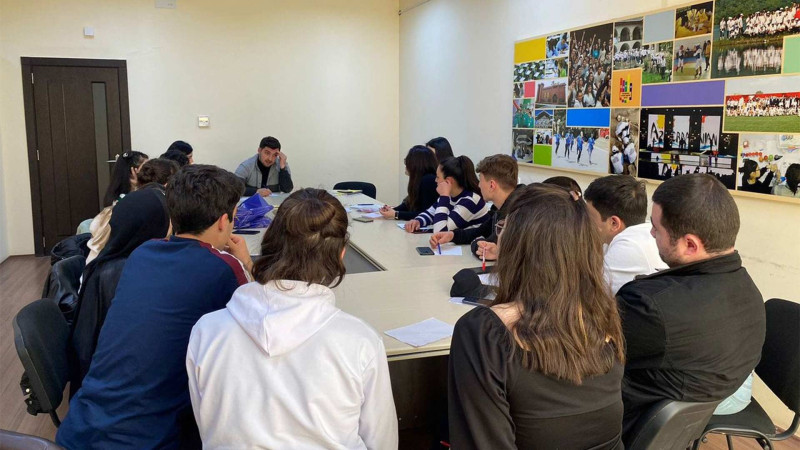 “Yaz 2023 Debat Forumu öncəsi təlimlər təşkil olunub