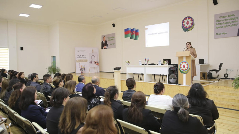 Ümumtəhsil mərkəzlərinin direktorları üçün seminar keçirilib