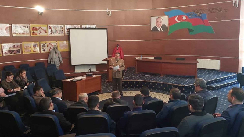 FHN-nin Regional Mərkəzində mülki müdafiə kursu baş tutub