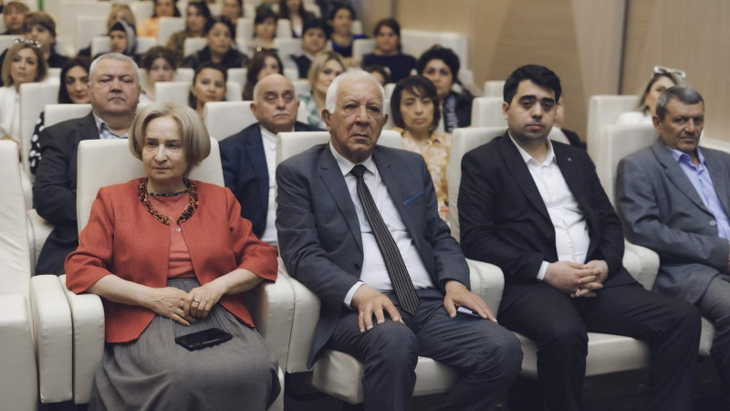 Zərifə Əliyevanın 100 illik yubileyi ilə əlaqədar konfrans keçirilib