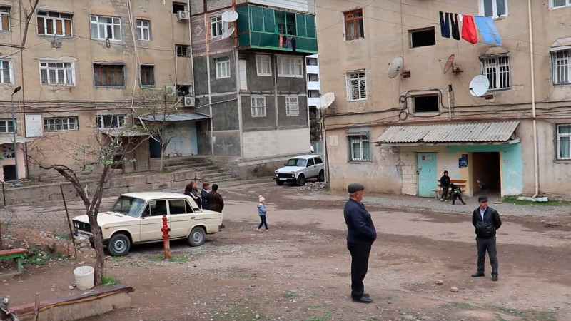 Gülüstan qəsəbəsi sakinlərinin bir sıra çətinlikləri var
