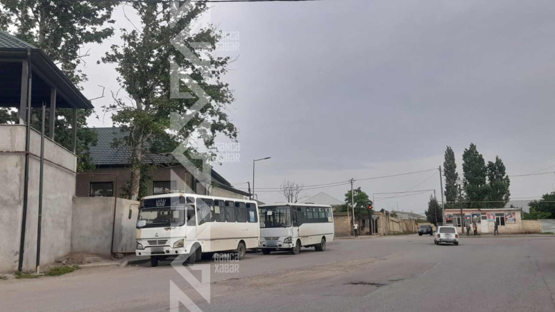 Bəzi ərazilərdə avtobus dayanacaqları quraşdırılmayıb