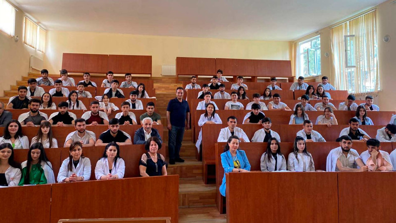 Dicle Universitetinin professoru ADAU-da mühazirə deyib