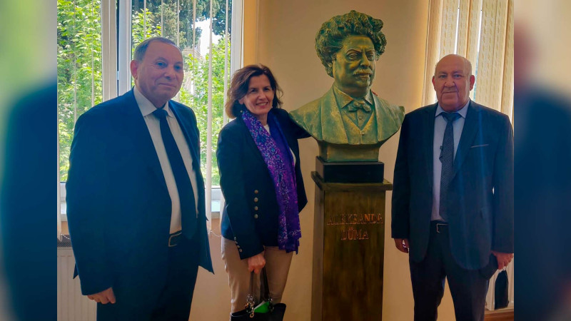 Səfir Ann Buayon Gəncə haqda yazıb