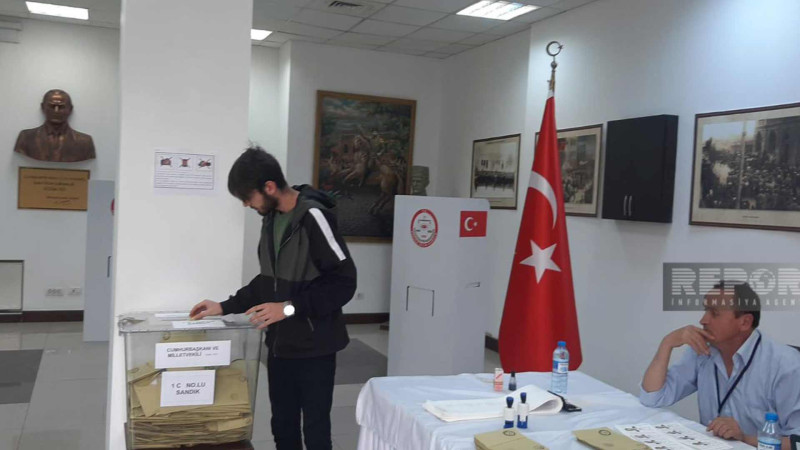 Minə yaxın türk vətəndaşı Gəncədə səs verib