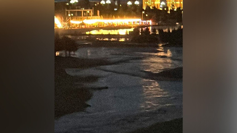 Heydər Əliyev Park-Kompleksinin yaxınlığında yolu su basıb
