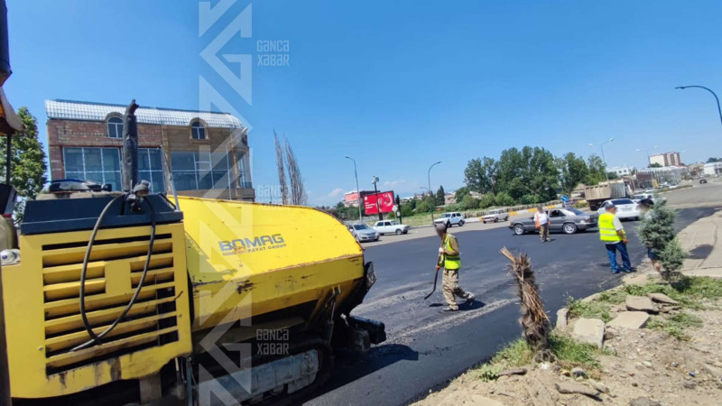 Növbəti küçəyə asfalt örtüyü çəkilir