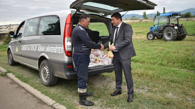 ADAU əməkdaşlarına Qurban payı verilib