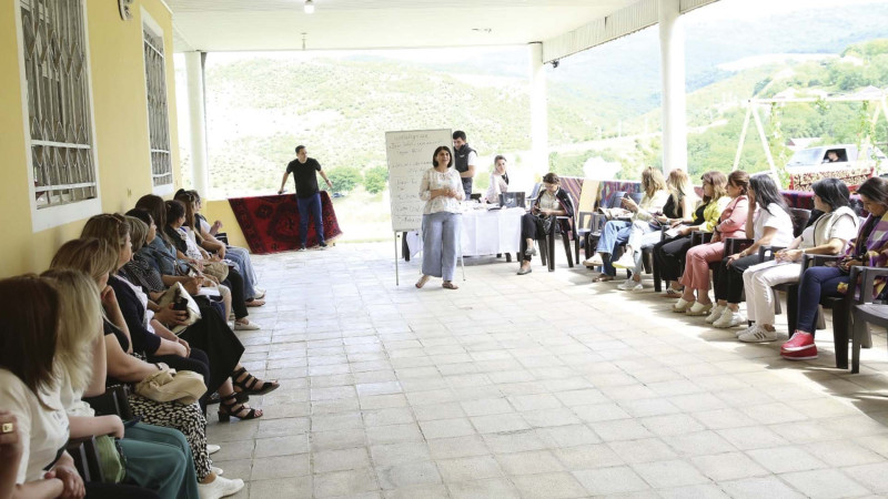 Məktəbəqədər təhsil müəssisələrinin rəhbərləri üçün maarifləndirici seminar təşkil olunub