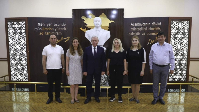 “Dokuz Eylül Universiteti”nin əməkdaşları ilə görüş baş tutub