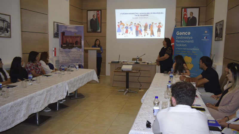 “Turizmdə marketinq, qonaqlama və bələdçilik” adlı təlimlər keçirilib