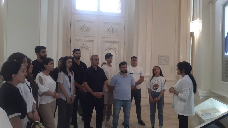 Şirvan Gənclər Evinin əməkdaşları və gənclər Nizami yurduna gəliblər