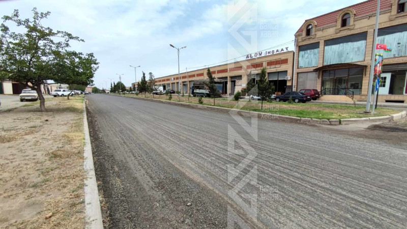 Daha bir prospektdə yeni asfalt örtüyü salınacaq