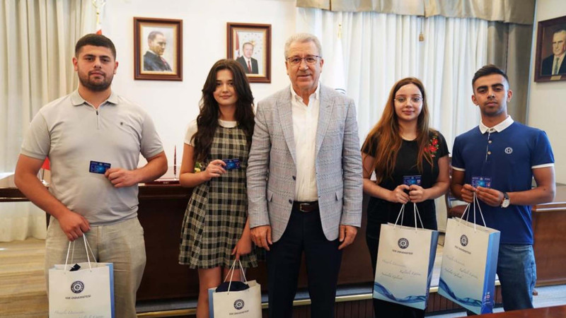 ADAU tələbələrinə Ege Universitetində hədiyyələr verilib