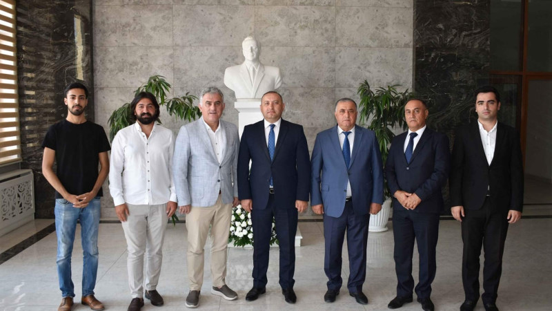 İstanbul Aydın Universitetinin nümayəndələri ADAU-da olublar