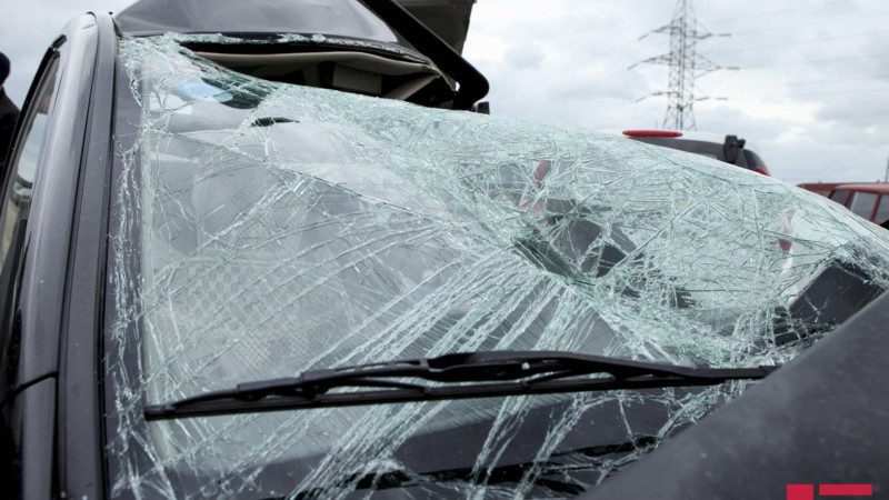 Ötən gün qəzaya uğrayan qadın vəfat edib