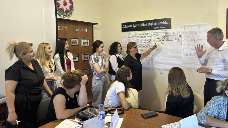 Sahibkarlar üçün Satış mövzusunda təlim keçirilib