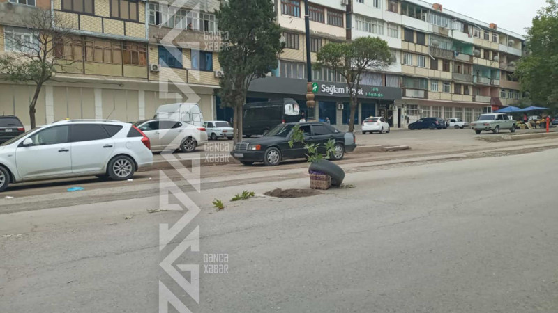 Bəzi küçələrdə lüklər sakinlərin narahatlığına səbəb olur