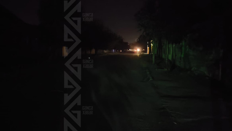 Cavadbəy Rəfibəyli küçəsi qaranlıqda qalıb