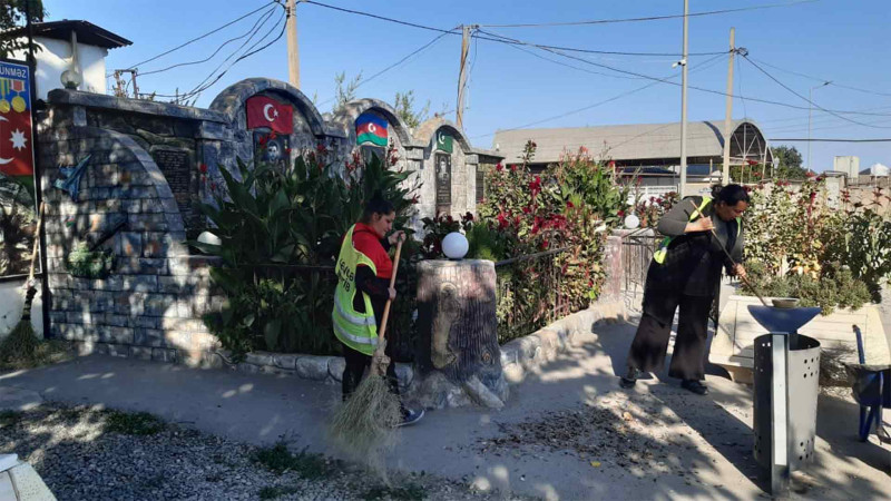 Şəhidlər bulağının ətrafında iməcilik keçirilib