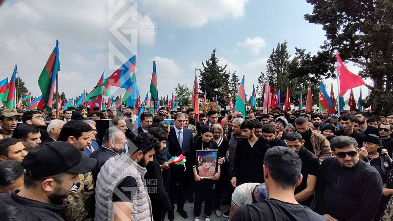 Şəhid Oruc Bədəlov son mənzilə yola salınıb
