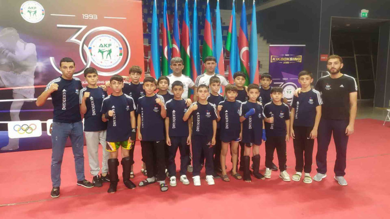 İdmançılarımız Kikboksinq üzrə çempionatda qalib olublar