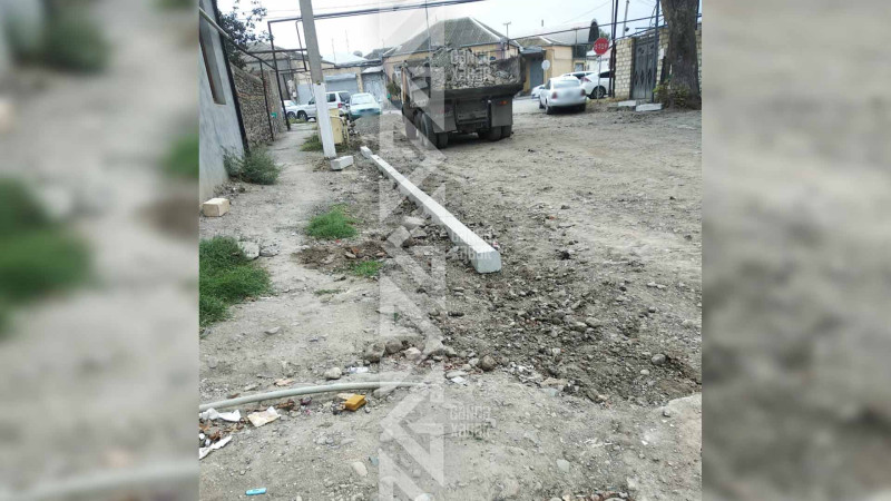 Yarımçıq qalan küçənin digər hissəsi təmir olunur