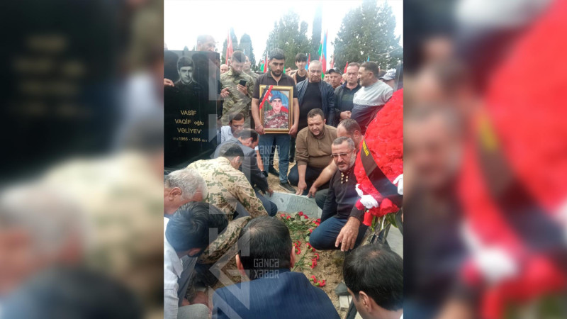 Şəhid Murad Axundovla vida mərasimi baş tutub