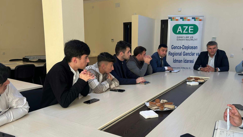 Təşkilat sədrləri ilə görüş keçirilib