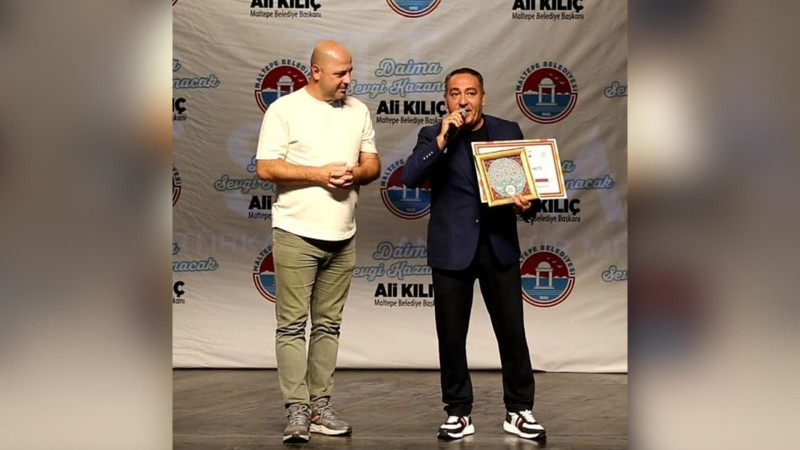 Əməkdar artist V Maltəpə Beynəlxalq Teatr Festivalından mükafatla qayıdıb