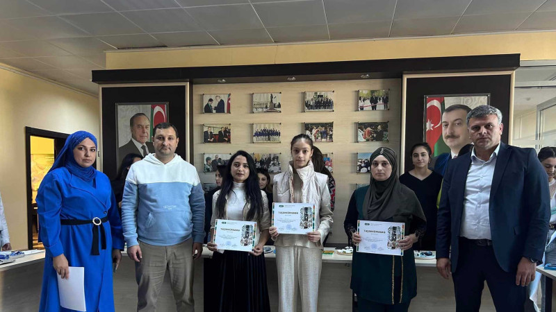 Heykəltaraşlıq adlı təlimin mükafatlandırma mərasimi keçirilib