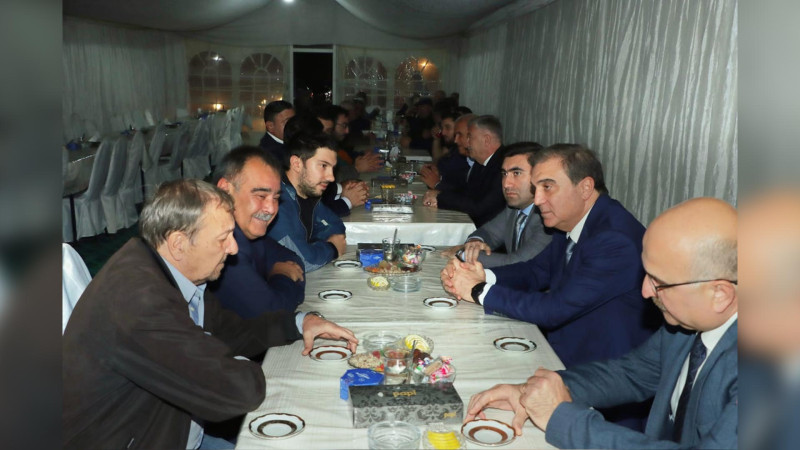 Şəhər rəhbəri müharibə veteranının ailəsinə başsağlığı verib