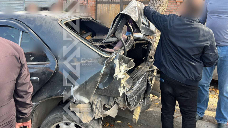 Sürət həddini aşan sürücü zəncirvari qəzaya səbəb olub