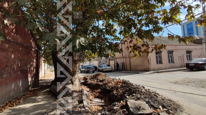 Kommunal qəzanın aradan qaldırıldığı ərazinin üstü açıq qalıb