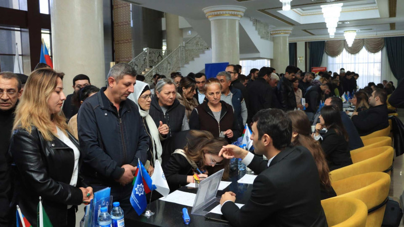İşaxtaran sakinlər üçün 200-dən çox vakansiya təqdim edilib