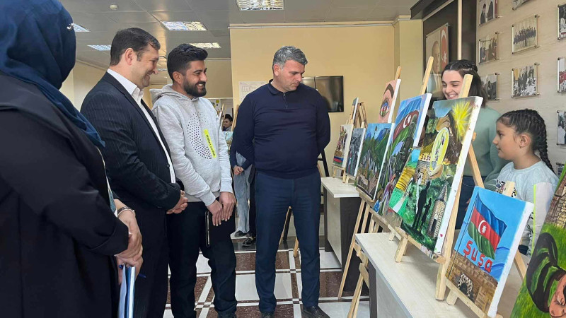 Rəsm müsabiqəsinin qalibləri təltif olunublar