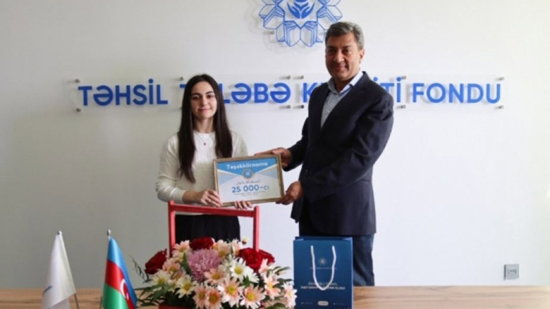 Bu universitetin tələbələri ən çox tələbə krediti alanlar siyahısındadırlar