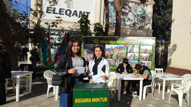 Məktəblilər Əsgərə məktub layihəsində iştirak ediblər