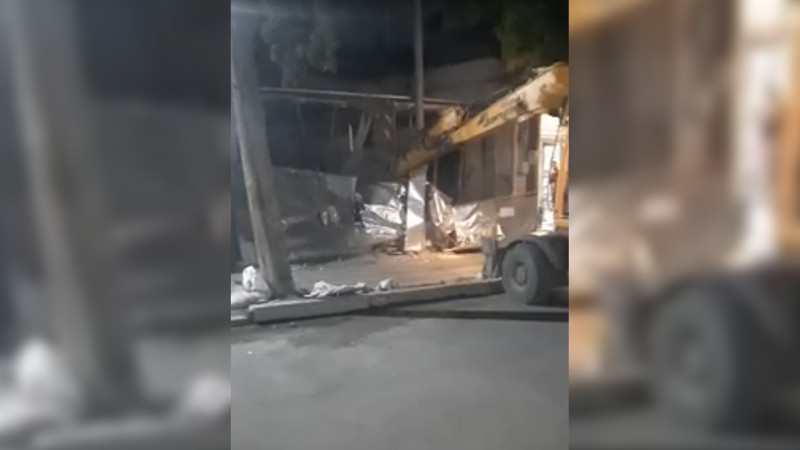 Növbəti qanunsuz tikili FHN əməkdaşları tərəfindən sökülüb