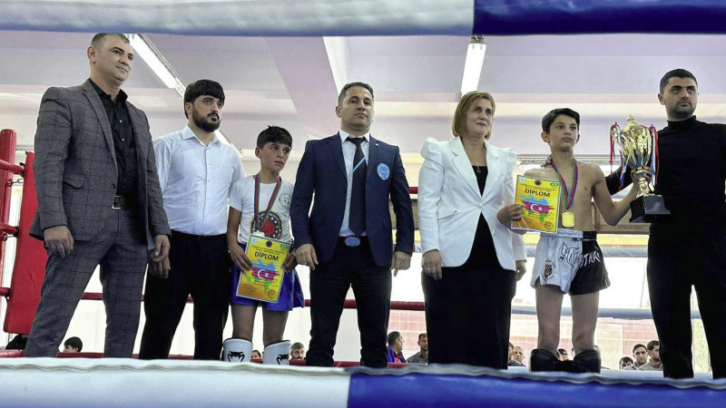 Kikboksçularımız birincilikdə mübarizə aparıblar