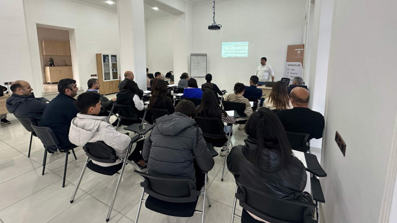 KOBİM sahibkarlar üçün vergi təlimi keçib