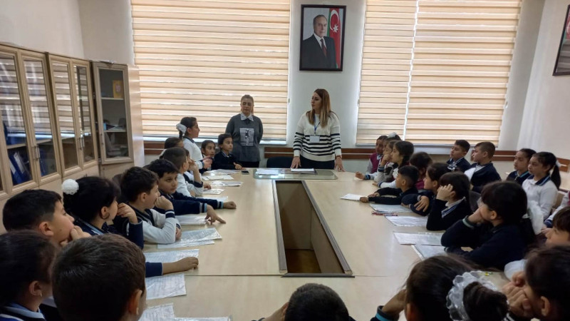 Mərkəzi Kitabxananın Uşaq şöbəsində məktəblilər üçün tədbir keçirilib