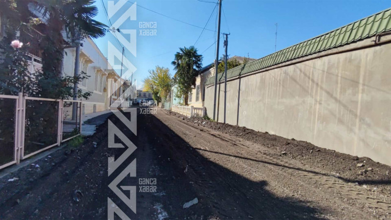 Şəhərimizin daha dörd küçəsinə asfalt örtüyü salınır