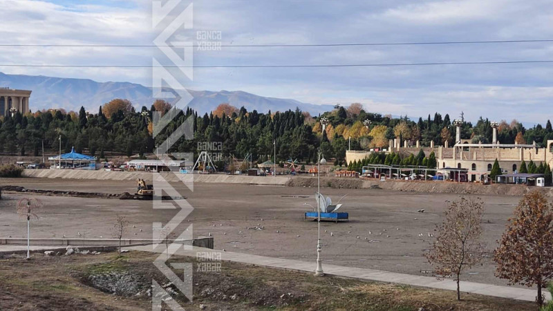 Heydər Əliyev parkındakı süni göldə abadlıq işləri gedir