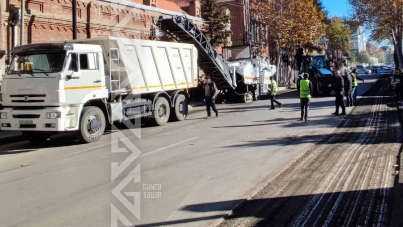 Nizami Gəncəvi və Səfəvilər küçələrinin avtomobil yolu təmir edilir