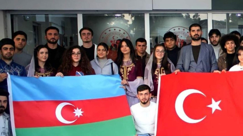 Türkiyədəki ADAU tələbələri “Azərbaycan günü” tədbirinə qatılıblar